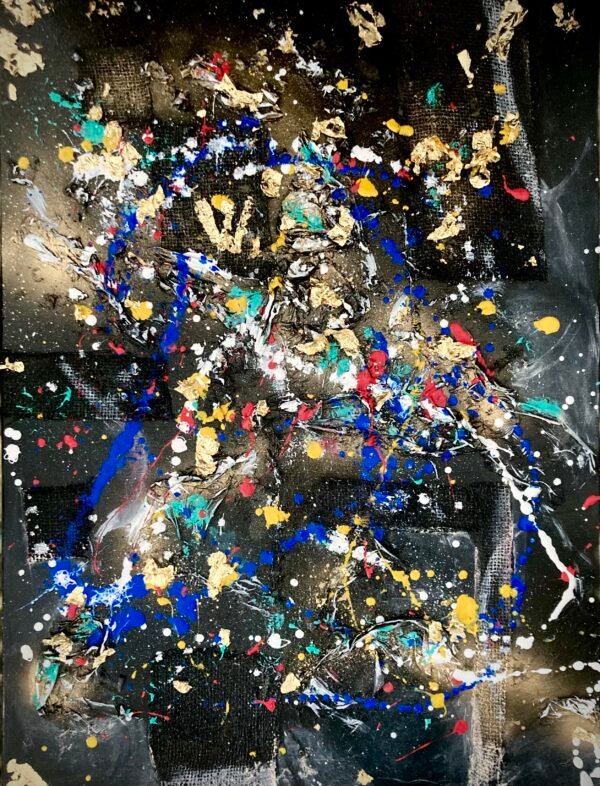 « Life » Peinture abstraite illustrant le déroulement de la vie de la plupart des gens. C’est à dire, pas comme un long fleuve tranquille … des idées qui mèneront à des victoires (illustrées par les feuilles dorées), des événements marquants et impossibles à oublier (représentés par les couleurs vives), des blessures qu’on doit panser (toile de jute à l’image des bandages), des pleurs et des joies ( mouchoirs en relief)… et le chemin à suivre pour se sentir bien. Lorsque l’on se dit que notre vie est parfois chaotique ou désorganisée, c’est peut être vrai sur le moment mais si on regarde tout ce qu’on a parcouru, on peut y voir un bel ensemble, singulier et unique. Œuvre disponible, idéale dans un intérieur contemporain pour une touche moderne, originale et texturée. Dripping, bombe or, feuilles dorées, acrylique avec médium fluide. Sculpture et collage. Dimensions : 60x80 cm